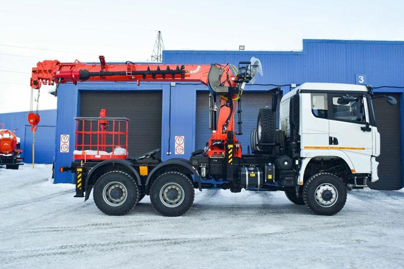 Тягач SHACMAN x3000 с КМУ Kanglim KS 2056